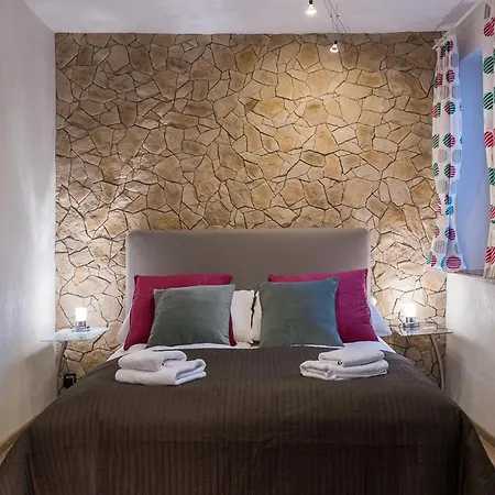 V Kovarne * Český Krumlov