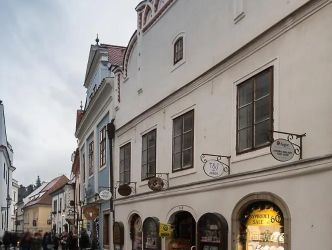 V Kovarne Διαμέρισμα *